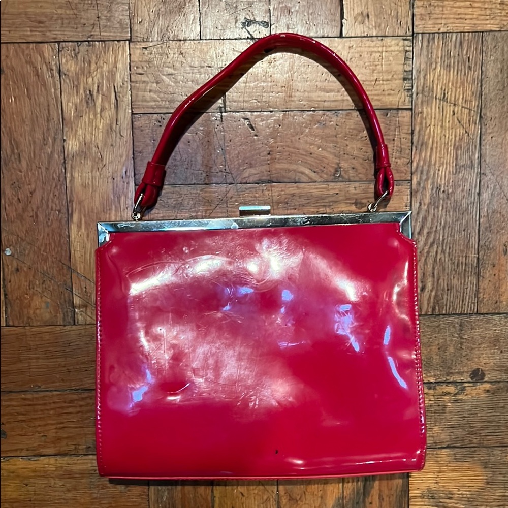 Vintage-Inspired 1950s Patent Red Handbag